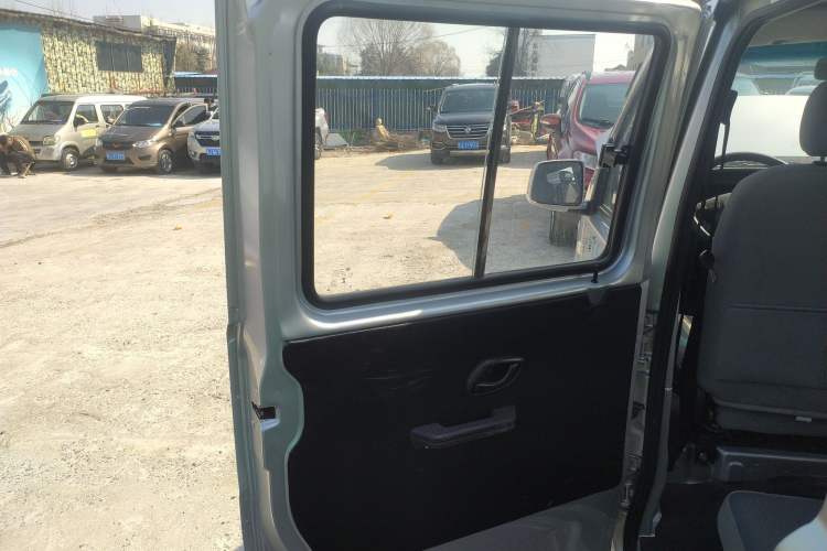 Used Dongfeng Xiaokang K02 2022 1.3L K02L China VI Standard DK13 Interior 8