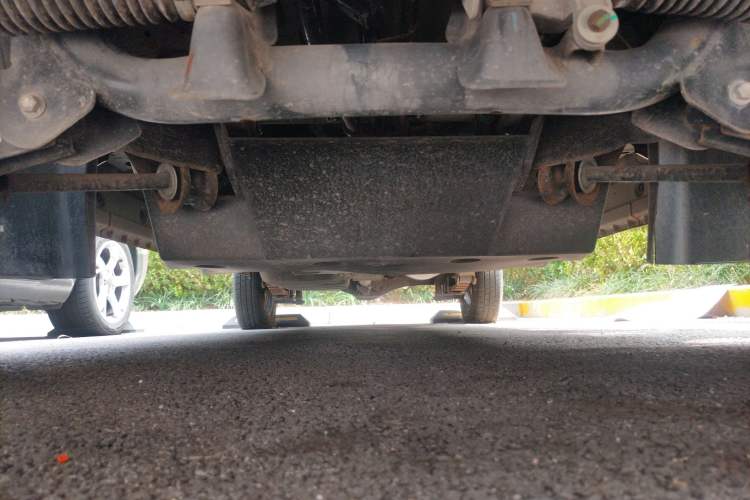 Used Dongfeng Xiaokang K05S 2022 1.3L High-Power Base Version Chassis Front