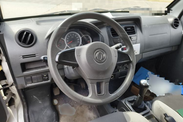 Used Dongfeng Xiaokang K05S 2019 1.2L Practical Version China VI Standard DK12 Steering Wheel