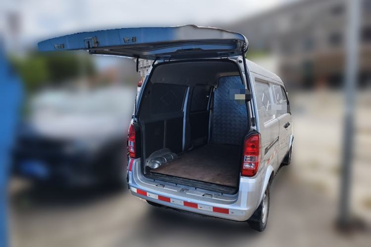 Used Dongfeng Xiaokang K05S 2019 1.2L Practical Version China VI Standard DK12 Trunk
