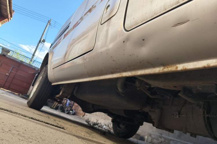 Used Dongfeng Xiaokang K05S  Chassis Front Right