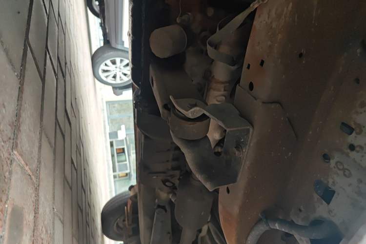 Used Dongfeng Xiaokang K05S  Chassis Front Left