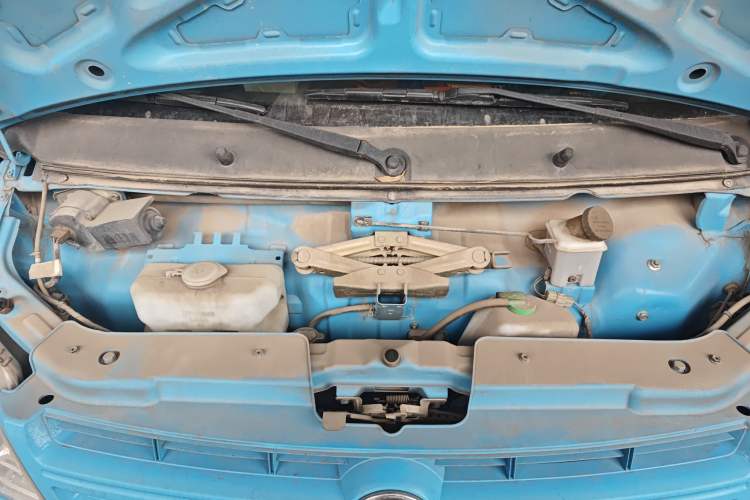 Used Dongfeng Xiaokang K05S 2016 1.0L Practical Version DK10 Engine Bay