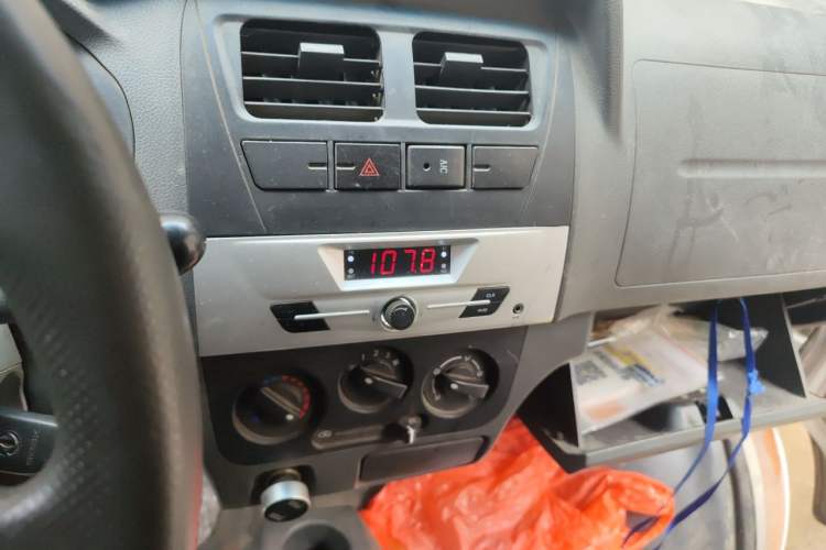 Used Dongfeng Xiaokang K05S  Audio And AC Panel