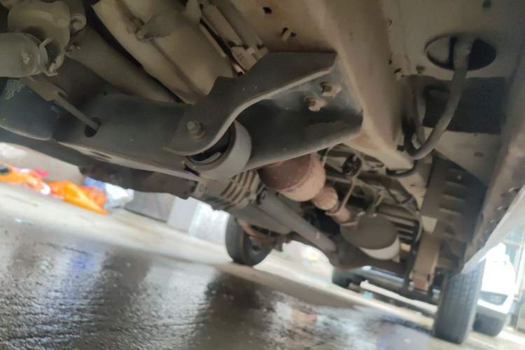 Used Dongfeng Xiaokang K05S  Chassis Front Left
