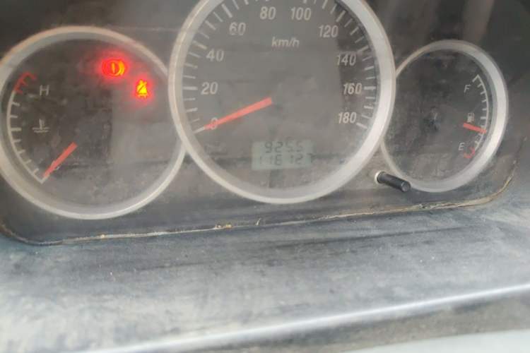 Used Dongfeng Xiaokang K05S  Odometer Close Up