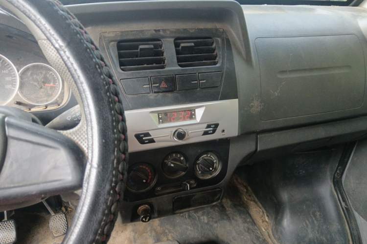 Used Dongfeng Xiaokang K05S  Audio And AC Panel