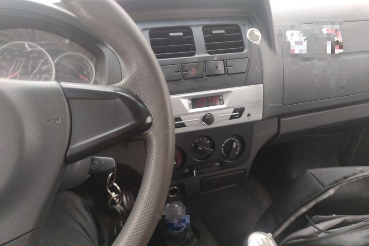 Used Dongfeng Xiaokang K05S 2016 1.2L Practical Version DK12-10 Audio And AC Panel