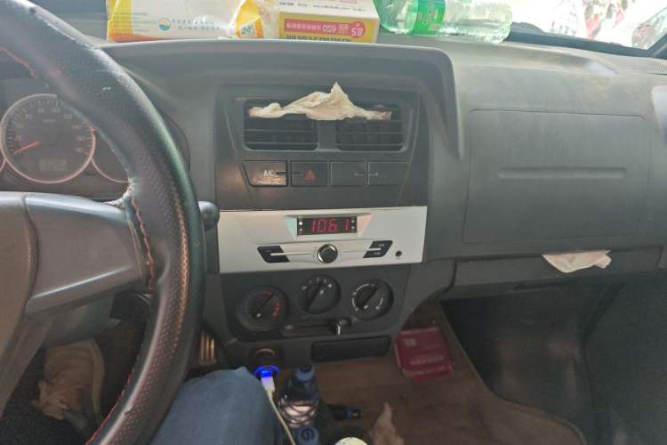 Used Dongfeng Xiaokang K05S 2016 1.2L Practical Version DK12-10 Audio And AC Panel