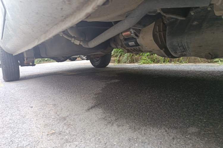Used Dongfeng Xiaokang K05S 2016 1.2L Practical Version DK12-10 Chassis Front Right