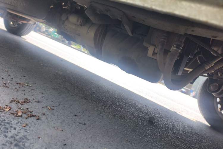 Used Dongfeng Xiaokang K05S 2016 1.2L Practical Version DK12-10 Chassis Front Right