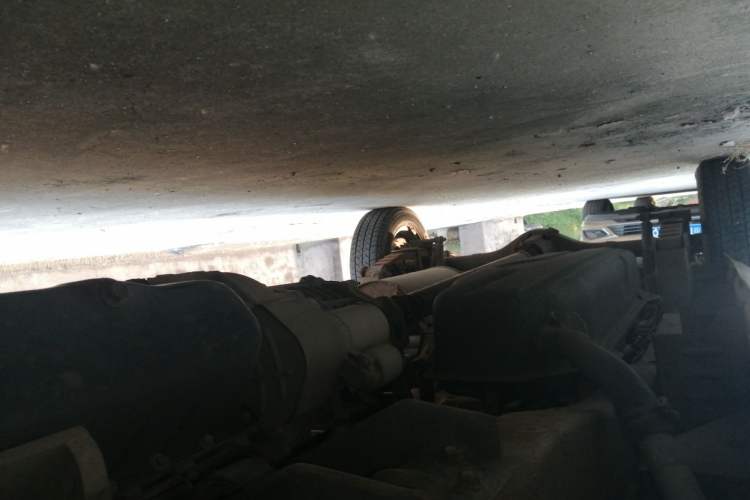 Used Dongfeng Xiaokang K05S  Chassis Front Right