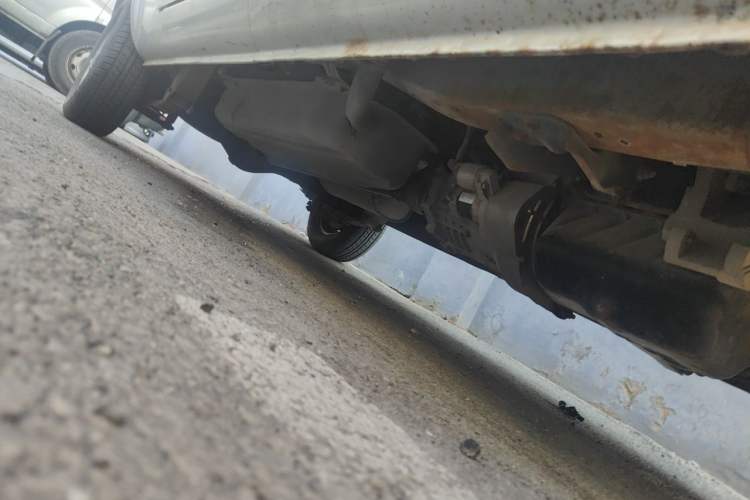 Used Dongfeng Xiaokang K05S 2016 1.2L Practical Version DK12-10 Chassis Front Right