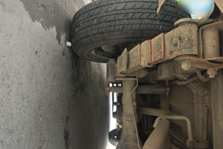 Used Dongfeng Xiaokang K05S 2016 1.2L Practical Version DK12-10 Chassis Rear Left