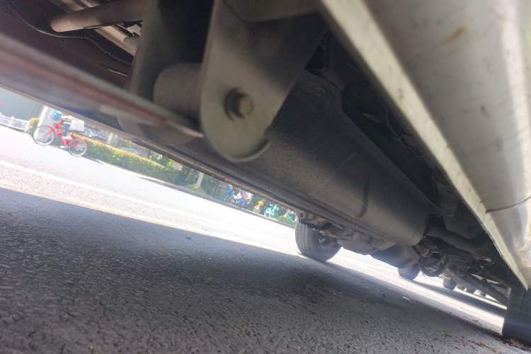 Used Dongfeng Xiaokang K05S 2016 1.2L Practical Version DK12-10 Chassis Rear Right