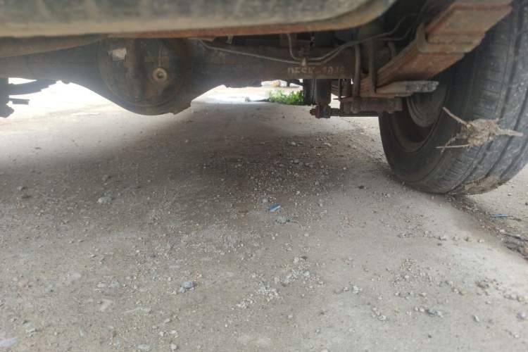 Used Dongfeng Xiaokang K05S 2016 1.2L Practical Version DK12-10 Chassis Rear Right