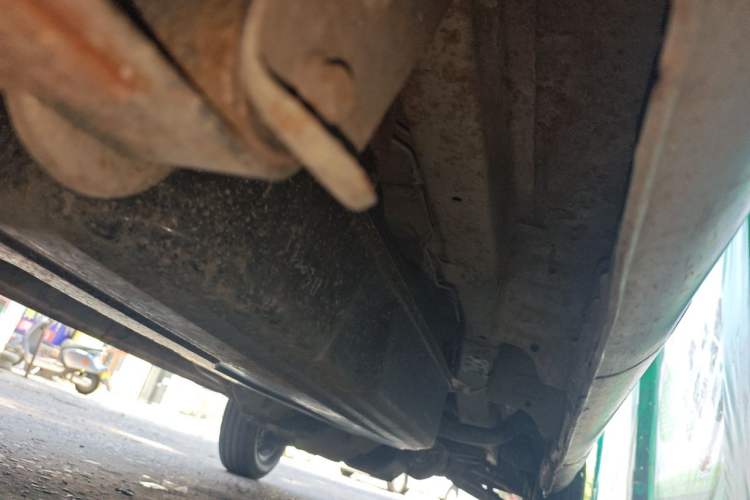 Used Dongfeng Xiaokang K05S 2016 1.2L Practical Version DK12-10 Chassis Rear Right