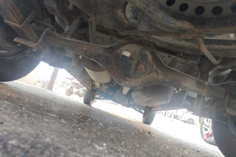 Used Dongfeng Xiaokang K05S 2016 1.2L Practical Version DK12-10 Chassis Rear