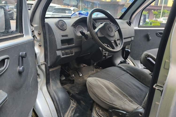 Used Dongfeng Xiaokang K05S  Driver Seat