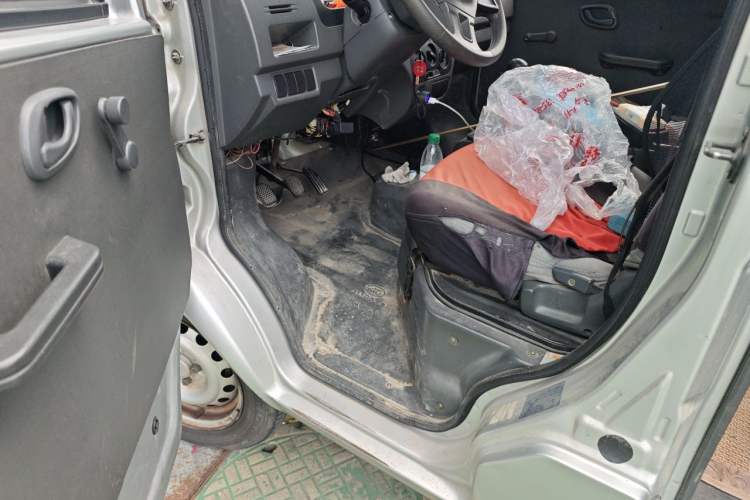 Used Dongfeng Xiaokang K05S 2016 1.0L Practical Version DK10 Driver Seat