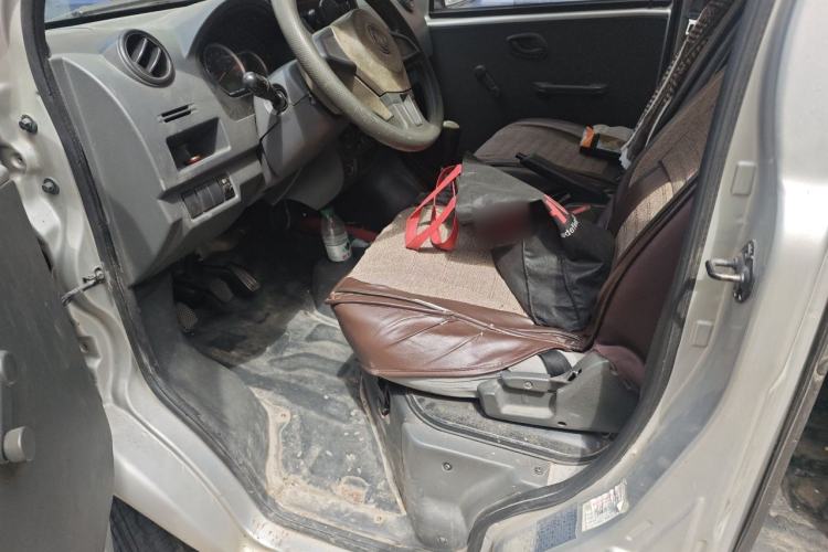 Used Dongfeng Xiaokang K05S 2016 1.2L Practical Version DK12-10 Driver Seat