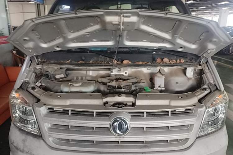 Used Dongfeng Xiaokang K05S 2016 1.2L Practical Version DK12-10 Engine Bay