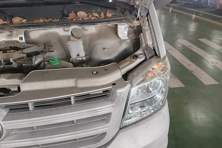 Used Dongfeng Xiaokang K05S 2016 1.2L Practical Version DK12-10 Engine Bay Left