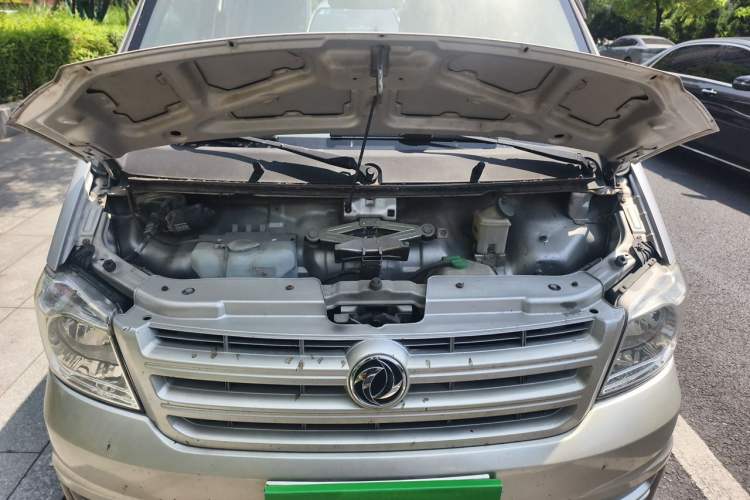 Used Dongfeng Xiaokang K05S 2016 1.2L Practical Version DK12-10 Engine Bay
