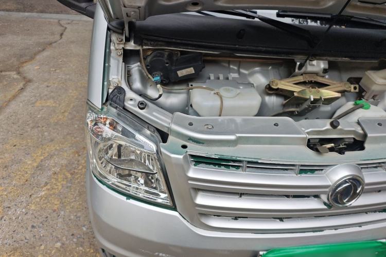 Used Dongfeng Xiaokang K05S 2016 1.2L Practical Version DK12-10 Engine Bay Right