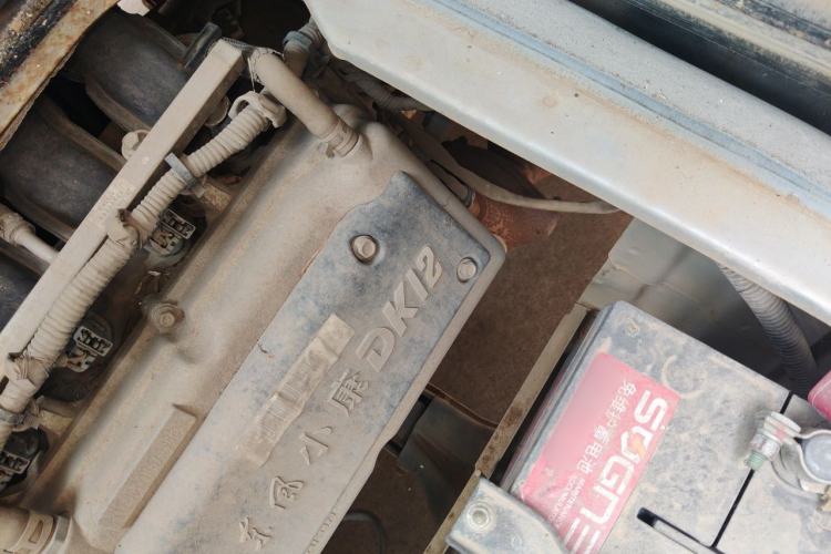 Used Dongfeng Xiaokang K05S 2016 1.2L Practical Version DK12-10 Engine Bay Right