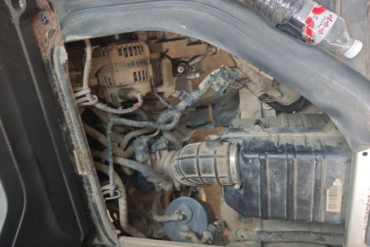 Used Dongfeng Xiaokang K05S 2016 1.2L Practical Version DK12-10 Engine Bay Right