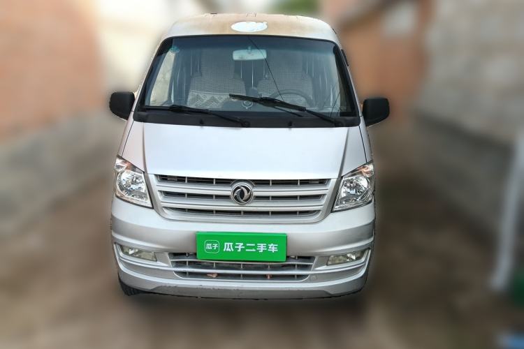 Used Dongfeng Xiaokang K05S 2016 1.2L Practical Version DK12-10 Front