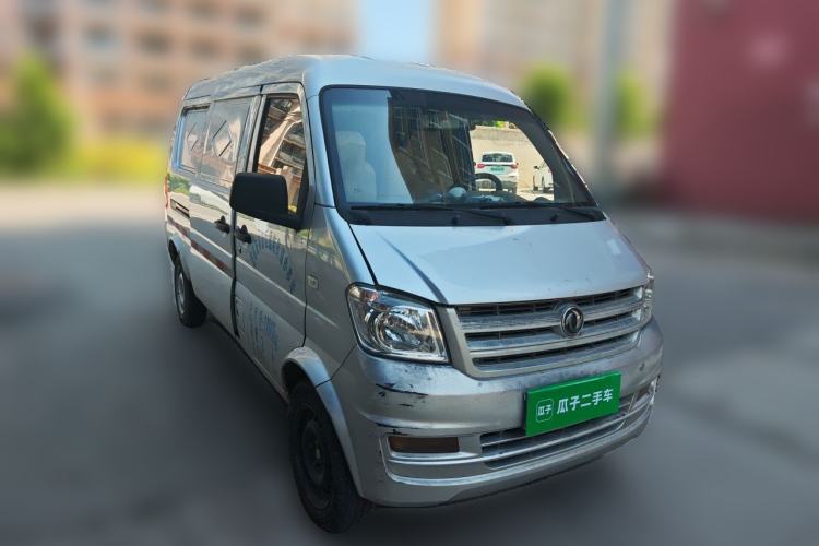 Used Dongfeng Xiaokang K05S 2016 1.2L Practical Version DK12-10 Front Right 45 Deg