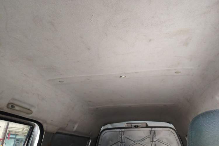 Used Dongfeng Xiaokang K05S 2016 1.2L Practical Version DK12-10 Headliner