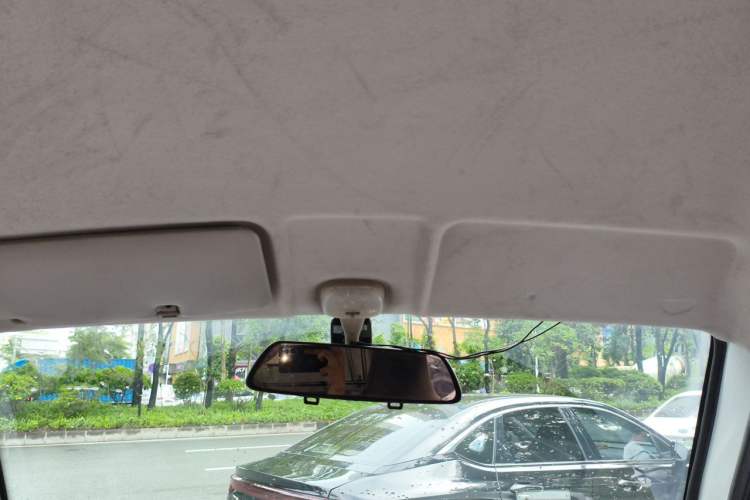 Used Dongfeng Xiaokang K05S 2016 1.2L Practical Version DK12-10 Headliner
