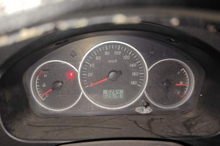 Used Dongfeng Xiaokang K05S 2016 1.2L Practical Version DK12-10 Instrument Cluster