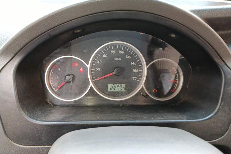 Used Dongfeng Xiaokang K05S 2016 1.2L Practical Version DK12-10 Instrument Cluster