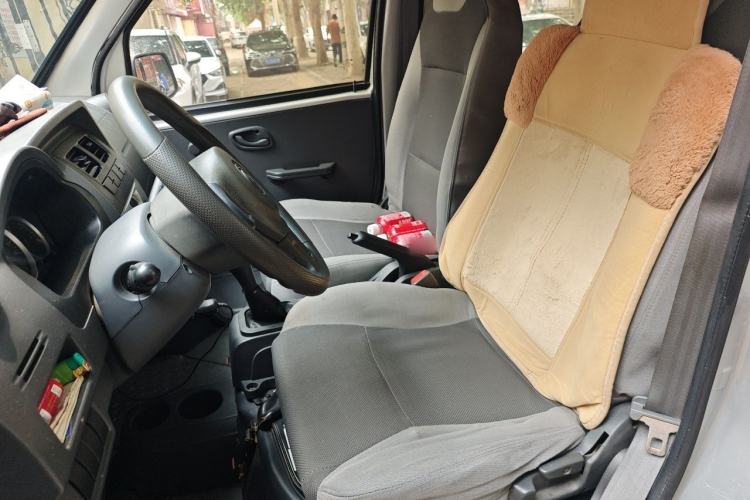 Used Dongfeng Xiaokang K05S 2016 1.2L Practical Version DK12-10 Left Front Seat