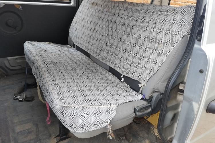 Used Dongfeng Xiaokang K05S 2016 1.0L Practical Version DK10 Left Rear Seat