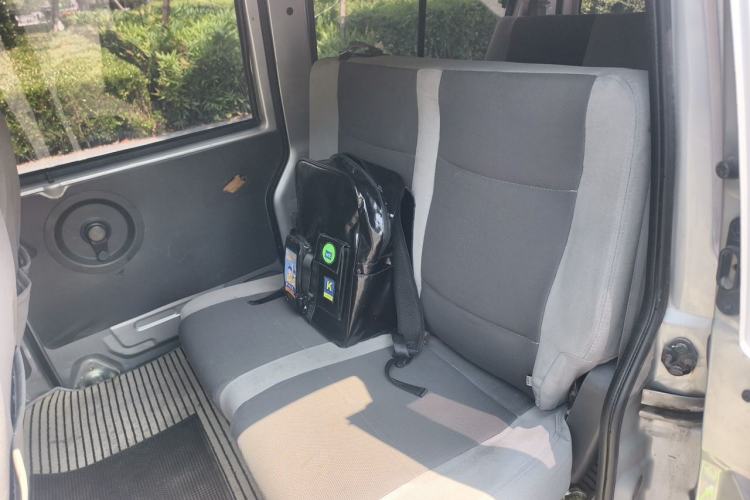 Used Dongfeng Xiaokang K05S 2016 1.2L Practical Version DK12-10 Left Rear Seat