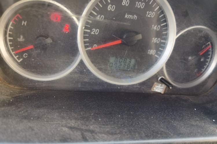 Used Dongfeng Xiaokang K05S 2016 1.2L Practical Version DK12-10 Odometer Close Up