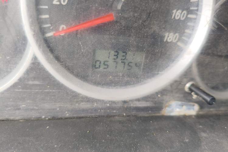 Used Dongfeng Xiaokang K05S 2016 1.2L Practical Version DK12-10 Odometer Close Up