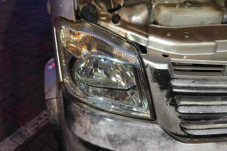 Used Dongfeng Xiaokang K05S 2016 1.2L Practical Version DK12-10 Right Front Headlight