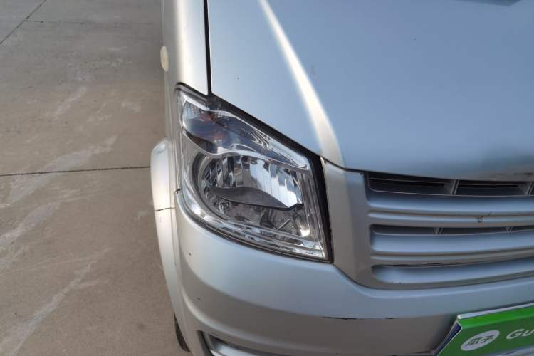 Used Dongfeng Xiaokang K05S 2016 1.2L Practical Version DK12-10 Right Front Headlight