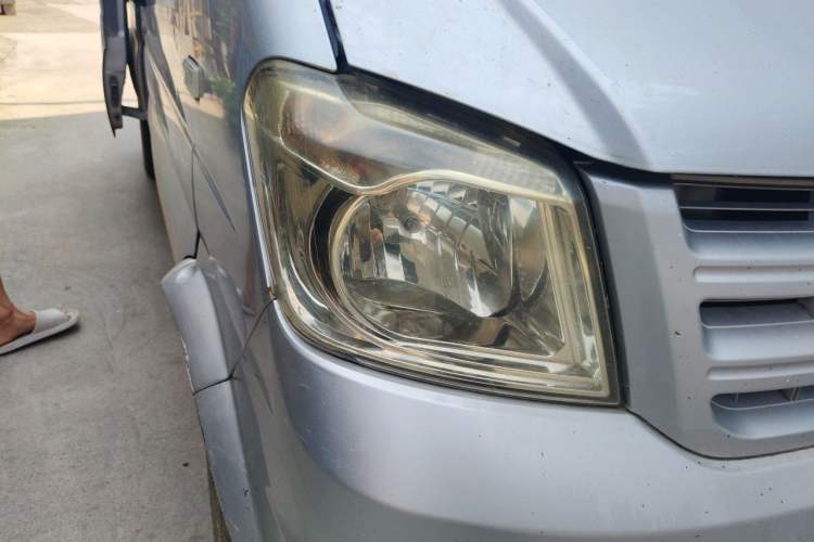 Used Dongfeng Xiaokang K05S 2016 1.2L Practical Version DK12-10 Right Front Headlight