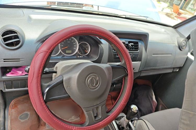 Used Dongfeng Xiaokang K05S 2016 1.2L Practical Version DK12-10 Steering Wheel