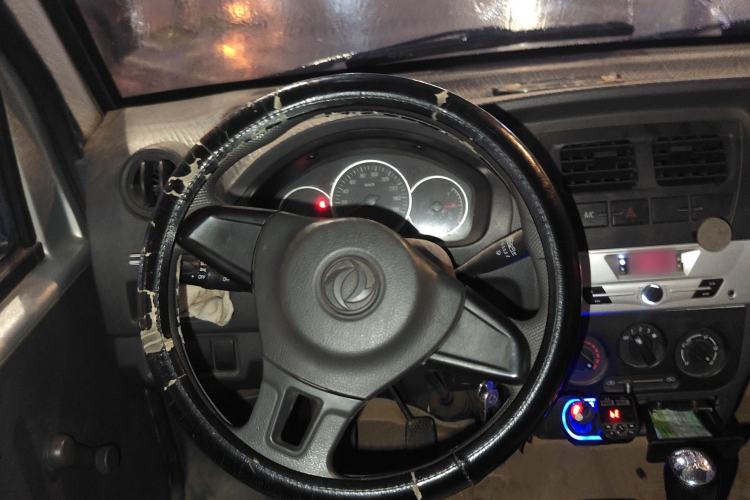 Used Dongfeng Xiaokang K05S 2016 1.2L Practical Version DK12-10 Steering Wheel