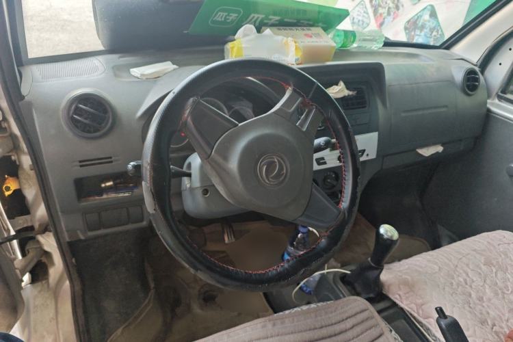 Used Dongfeng Xiaokang K05S 2016 1.2L Practical Version DK12-10 Steering Wheel