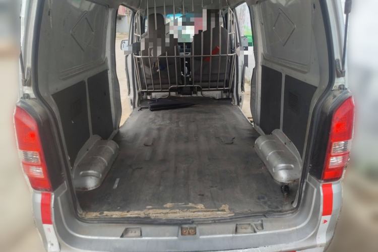 Used Dongfeng Xiaokang K05S 2016 1.2L Practical Version DK12-10 Trunk
