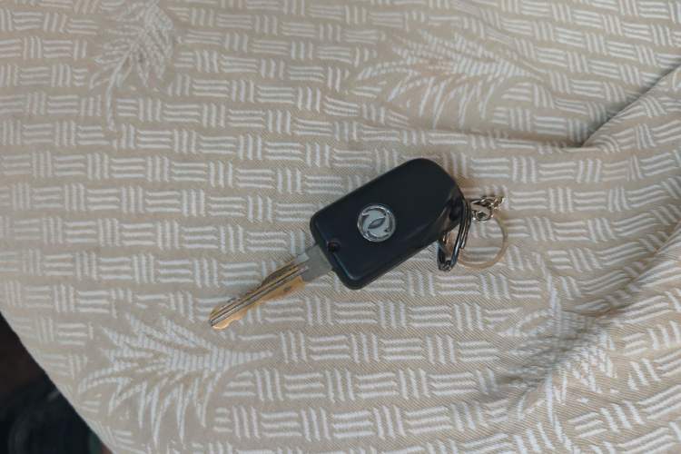 Used Dongfeng Xiaokang K05S 2016 1.2L Practical Version DK12-10 Vehicle Key